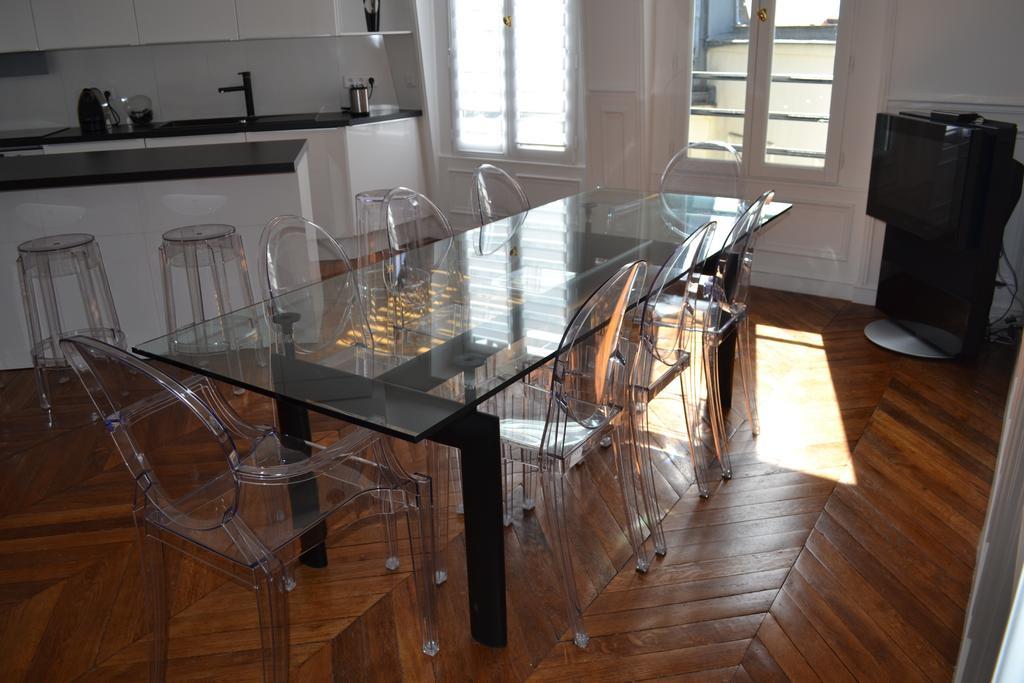 Appartement Moulin Rouge II Париж Стая снимка